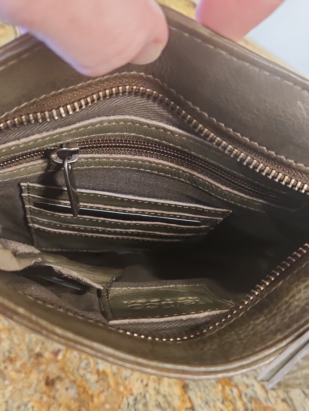 Latico Leather New With All Original Tags Moss Crossbody - Picture 4 of 10